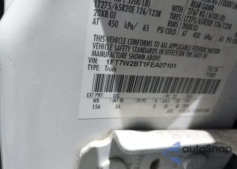 2015 Ford F-250 Lariat z USA, uszkodzony, nr VIN 1FT7W2BT1FEA07101